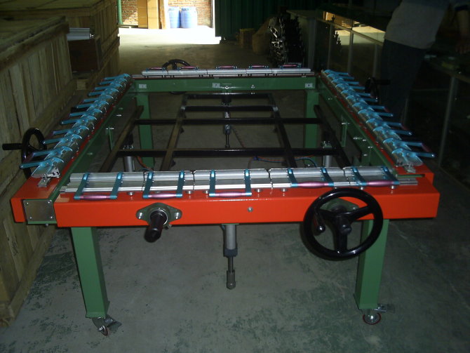 ӦA-1600Cģͷе