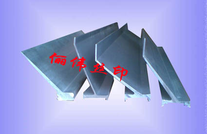 ī ͵ ī ī